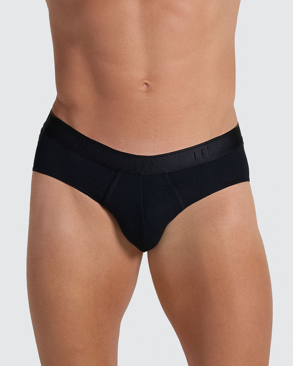Ultra-Light Brief with Ergonomic Pouch